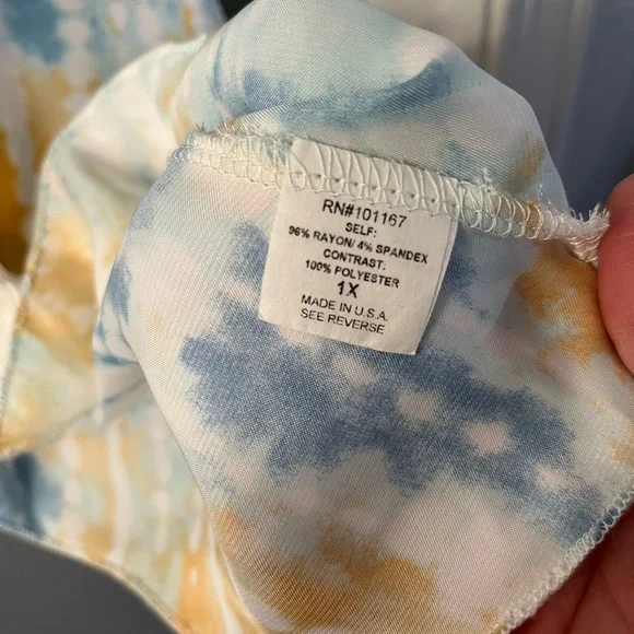 Kim & Cami Top 1X - Picture 4 of 5